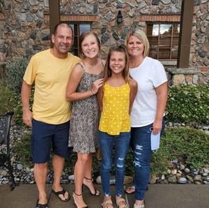 Meet your Posher, Michelle-mike